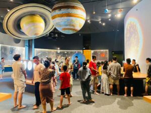 giá vé Trung tâm khám phá khoa học 2023