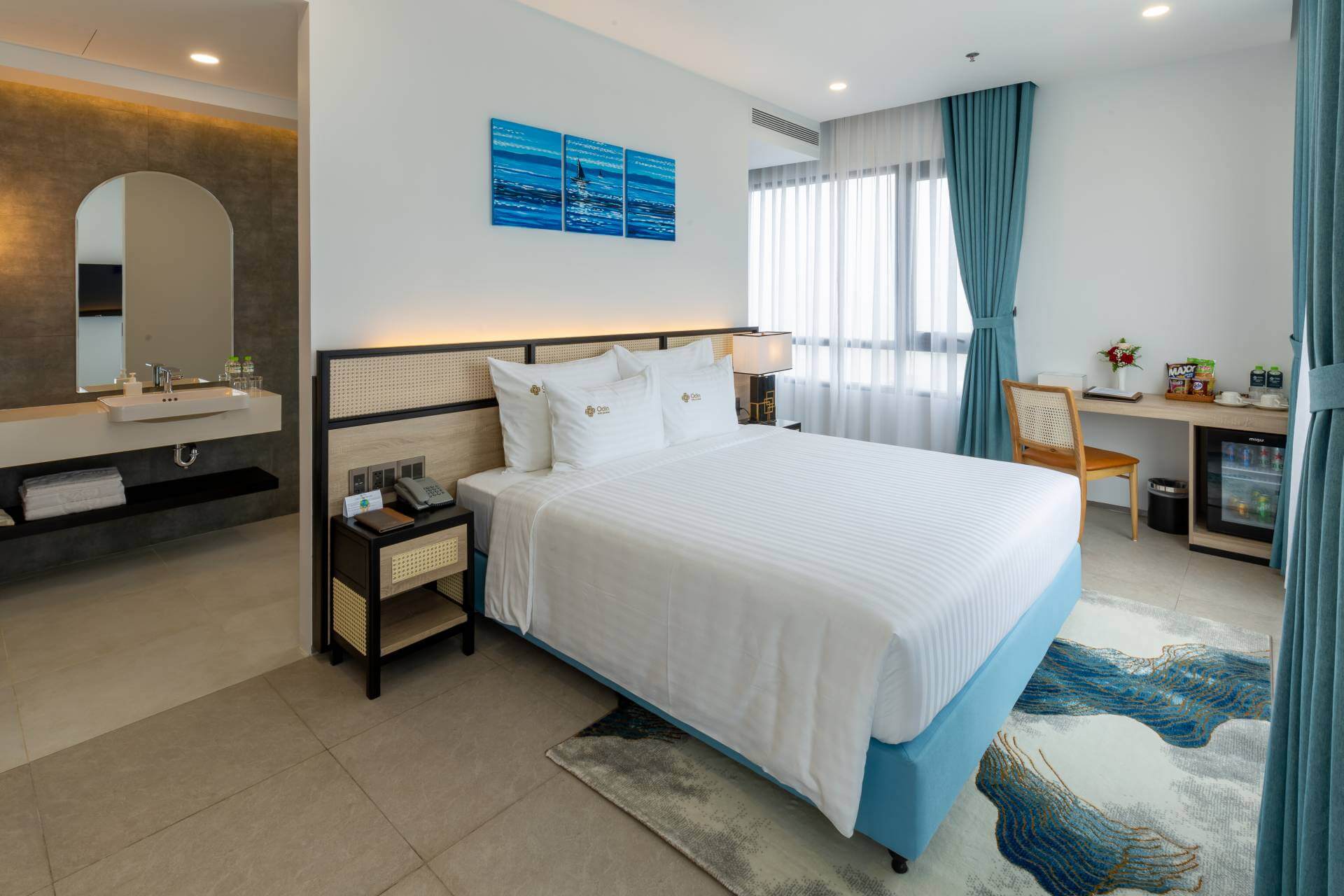 khách sạn 4 sao Quy Nhơn